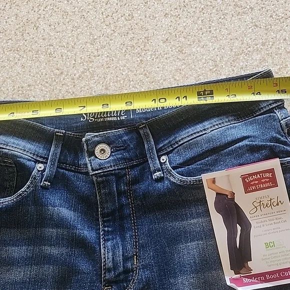 NWT Signature Levi Modern Boot Cut Simply Stretch Size 10L - Picture 3 of 11